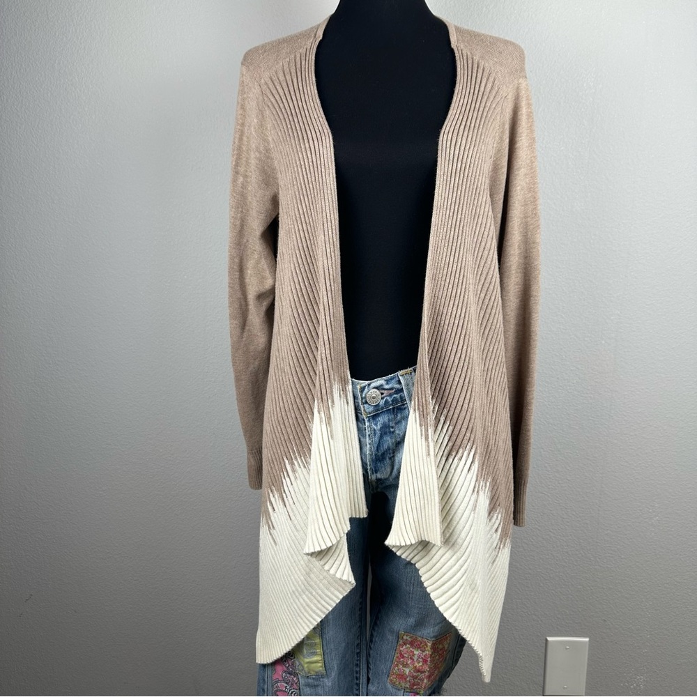 Leo & Nicole Cardigan Size Large Tan Cream Ombre Open Ribbed Front Asymmetrical